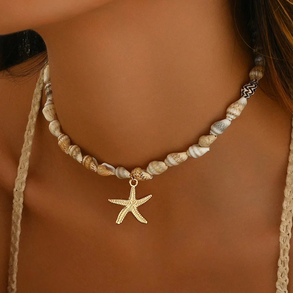 Seashell natural necklaces